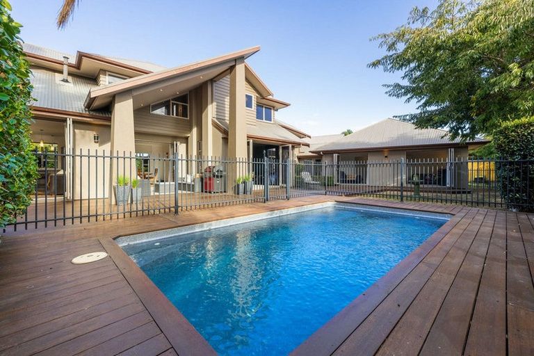 Photo of property in 5 Cooper Crescent, Cambridge, 3434