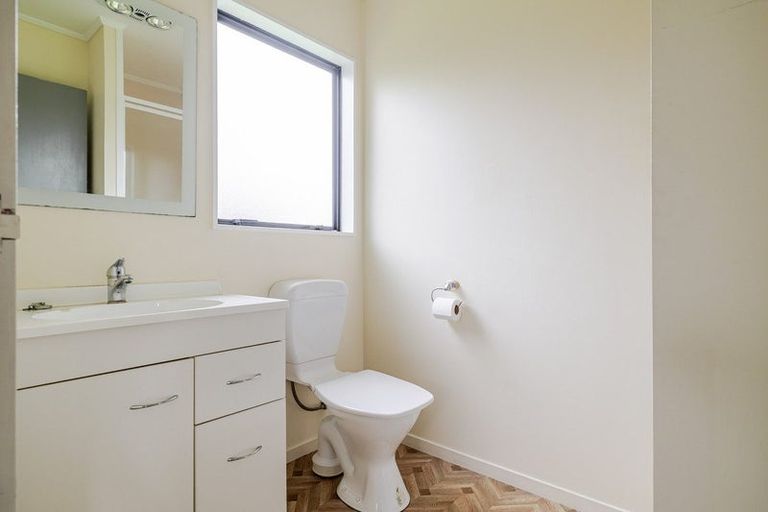 Photo of property in 136 Kelvin Grove Road, Kelvin Grove, Palmerston North, 4414