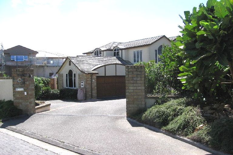 Photo of property in 27 Gilberd Place, Torbay, Auckland, 0630