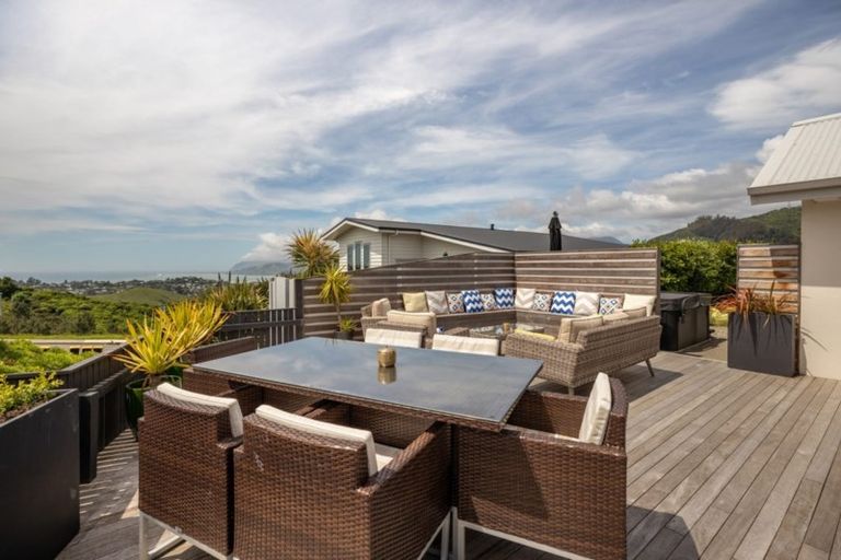 Photo of property in 16 Istana Place, Britannia Heights, Nelson, 7010