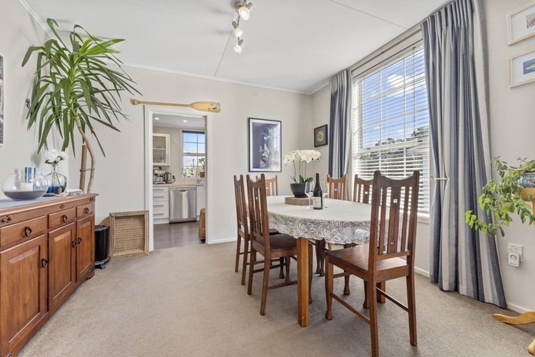 Photo of property in 37 Essex Street, Vogeltown, New Plymouth, 4310