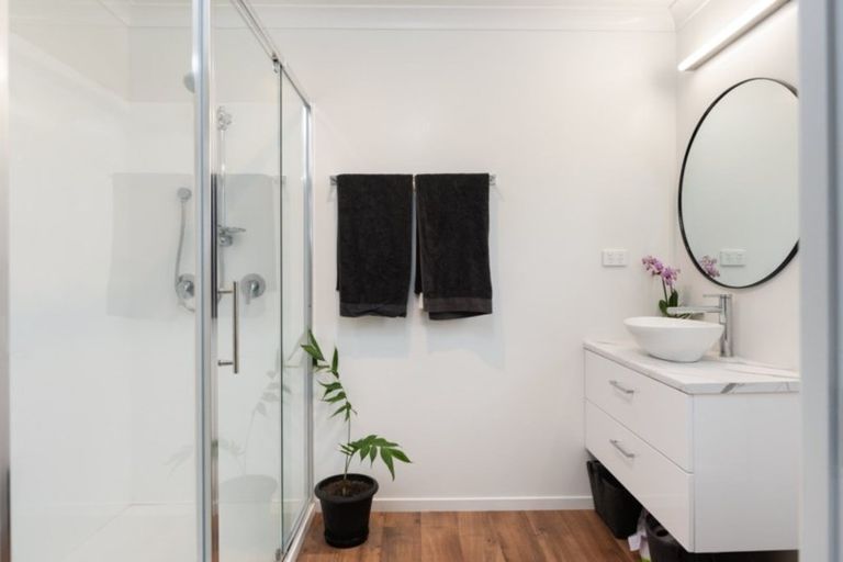 Photo of property in 16 Antrim Glade, Welcome Bay, Tauranga, 3175