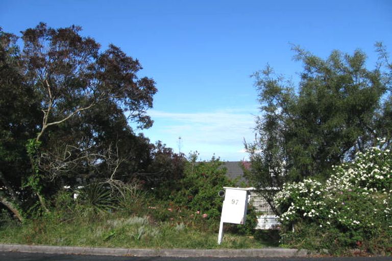 Photo of property in 97 Hebron Road, Waiake, Auckland, 0630
