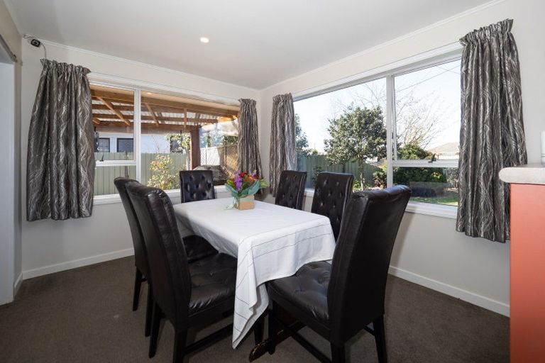 Photo of property in 82 Mcmurdo Street, Tinwald, Ashburton, 7700