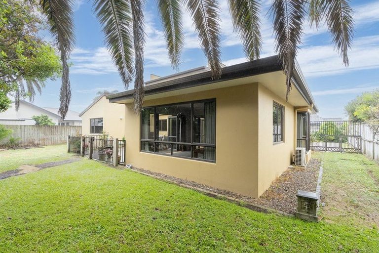 Photo of property in 16 Grasmere Court, Huntington, Hamilton, 3210