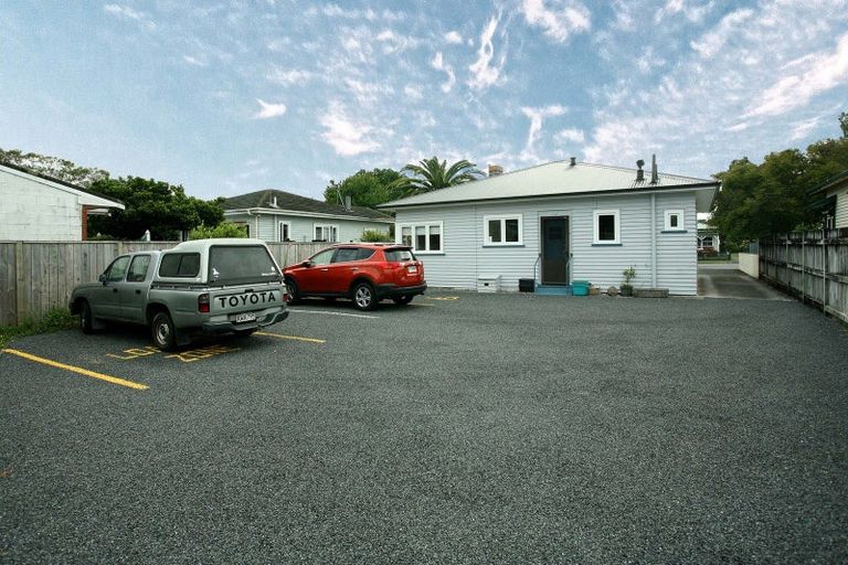 Photo of property in 98 Rifle Range Road, Dinsdale, Hamilton, 3204