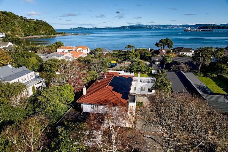 Photo of property in 25 Cheviot Road, Lowry Bay, Lower Hutt, 5013