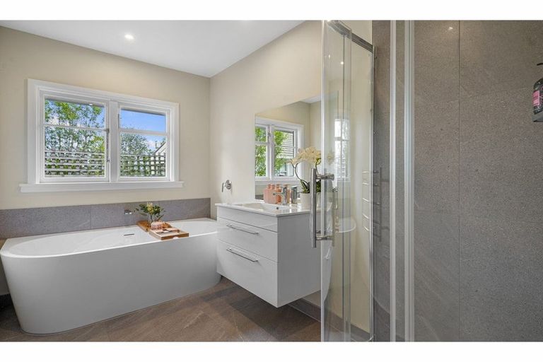 Photo of property in 24 Esperance Street, St Albans, Christchurch, 8052