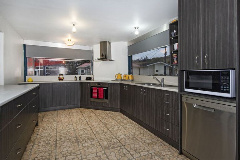 Photo of property in 2a Church Street, Hikurangi, 0114