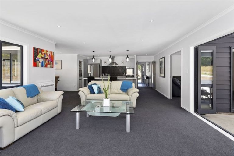 Photo of property in 750 Moonshine Hill Road, Moonshine Valley, Porirua, 5381