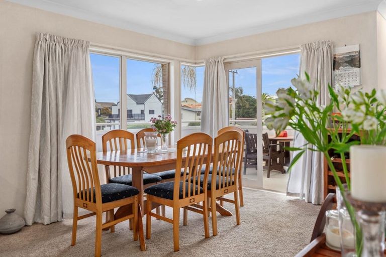 Photo of property in 130a Oceanbeach Road, Mount Maunganui, 3116