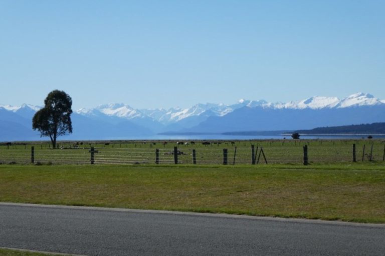 Photo of property in 27 South Arm Drive, Te Anau, 9600