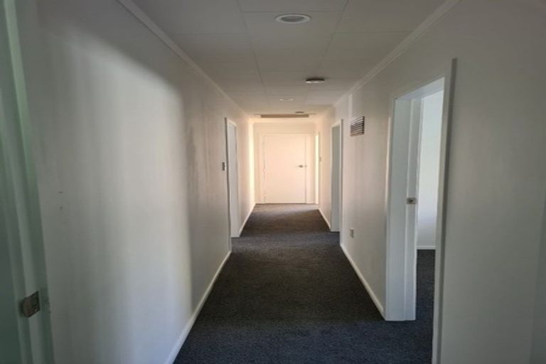 Photo of property in 6 Otira Grove, Kelson, Lower Hutt, 5010