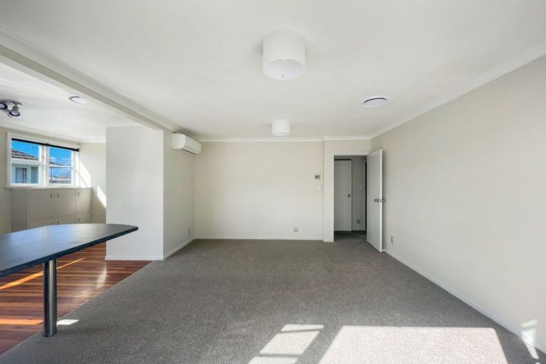 Photo of property in 17 Lorne Street, Melville, Hamilton, 3206