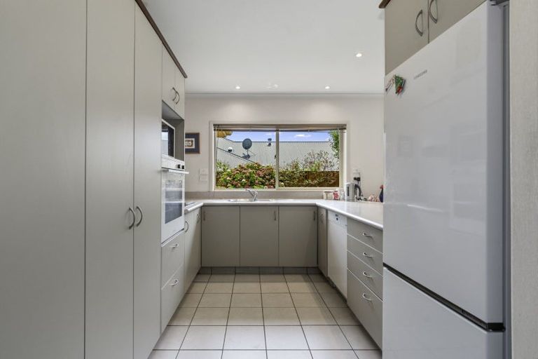 Photo of property in 34 Honeysuckle Lane, Ohauiti, Tauranga, 3112
