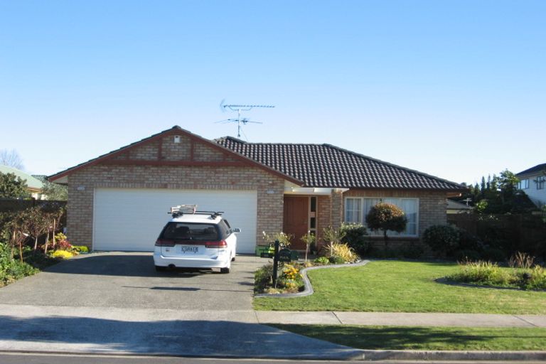 Photo of property in 60 Blackwood Drive, Wattle Downs, Auckland, 2103