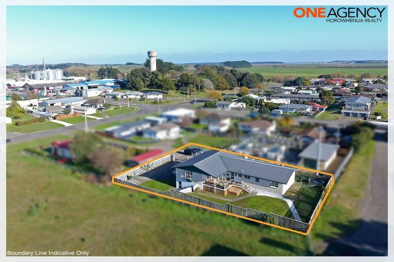 Photo of property in 15a Union Street, Foxton, 4814