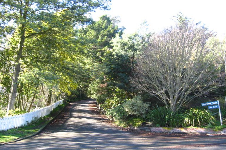 Photo of property in 2 Sherwood Lane, Cashmere, Christchurch, 8022