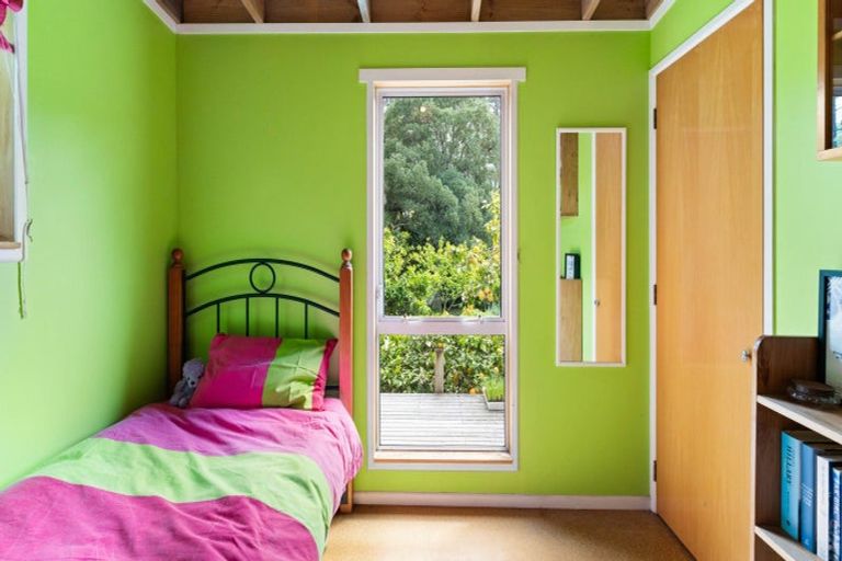 Photo of property in 2447 Port Waikato-waikaretu Road, Waikaretu, Tuakau, 2695