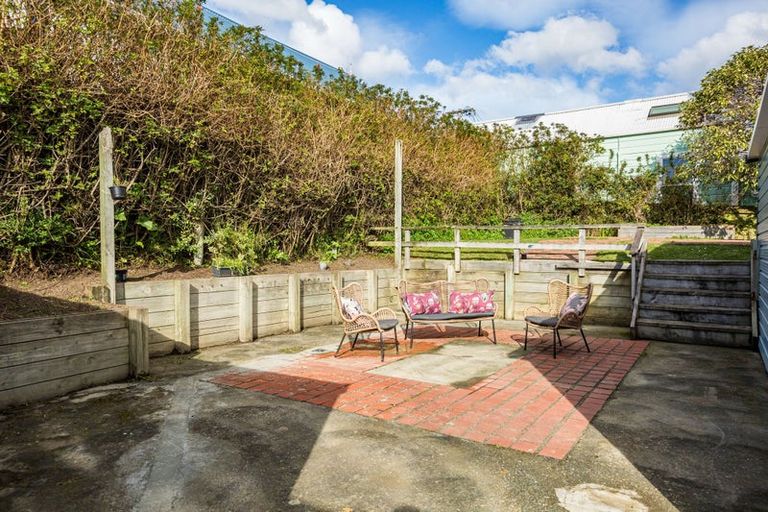 Photo of property in 11 Angus Avenue, Berhampore, Wellington, 6023