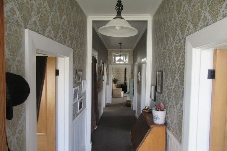 Photo of property in 34 Harris Street, Waimate, 7924