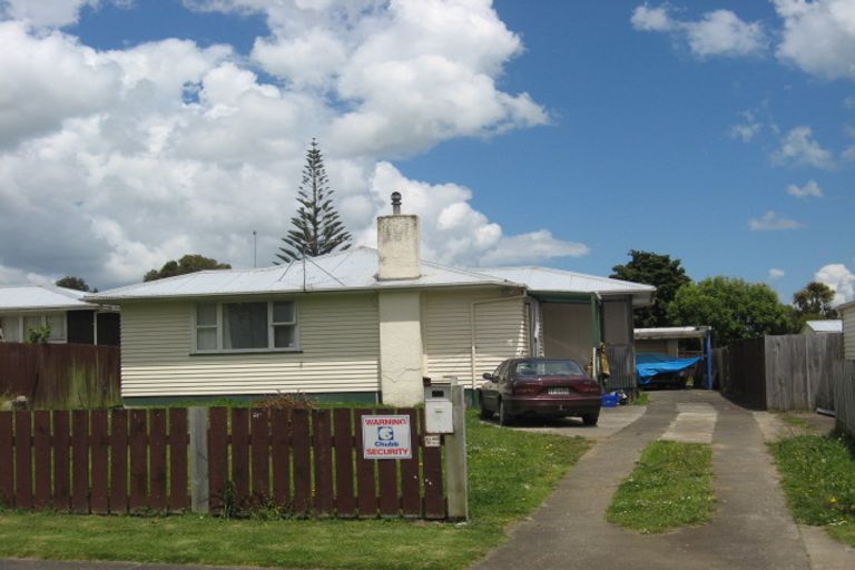 Photo of property in 13 Brentford Place, Manurewa, Auckland, 2102