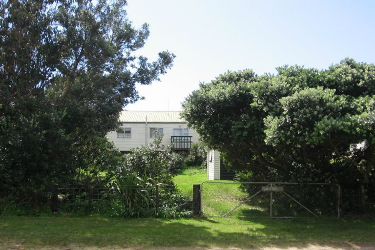 Photo of property in 338 Tangiora Avenue, Whangapoua, Coromandel, 3582