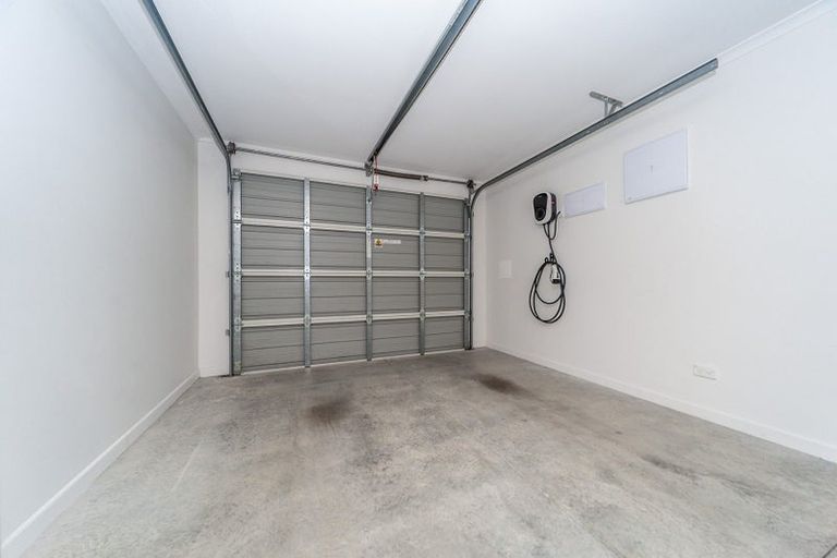 Photo of property in 13a Wilford Street, Wallaceville, Upper Hutt, 5018