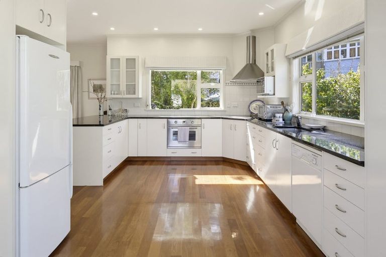 Photo of property in 8 Walmer Street, Hataitai, Wellington, 6021