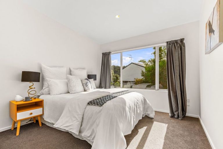 Photo of property in 1/206 Manuka Road, Bayview, Auckland, 0629