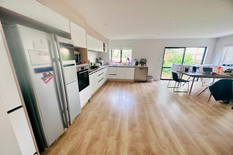 Photo of property in 45 Seon Place, Birkdale, Auckland, 0626