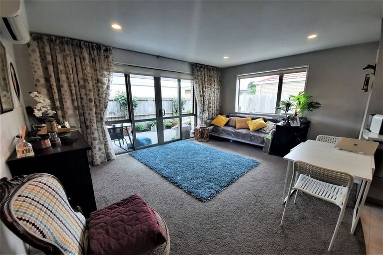 Photo of property in 4/67 Marshland Road, Shirley, Christchurch, 8013