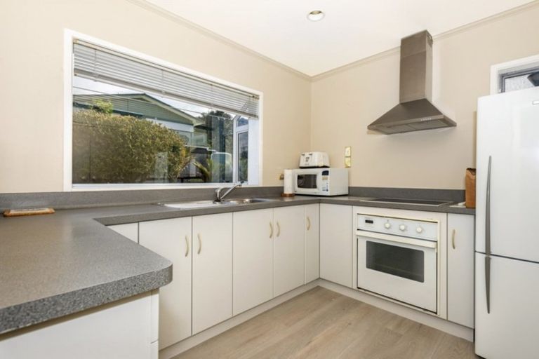 Photo of property in 56b Moana Road, Okitu, Gisborne, 4010