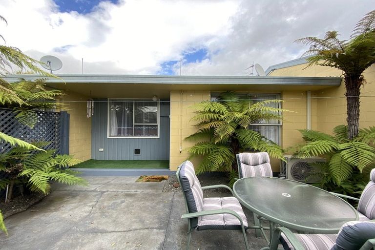 Photo of property in 4/72 Nursery Road, Phillipstown, Christchurch, 8011