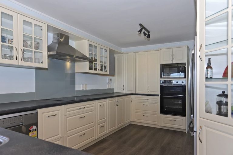 Photo of property in 393 Pukehina Parade, Pukehina, Te Puke, 3189