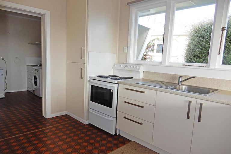 Photo of property in 11 Arrow Crescent, Holmes Hill, Oamaru, 9401