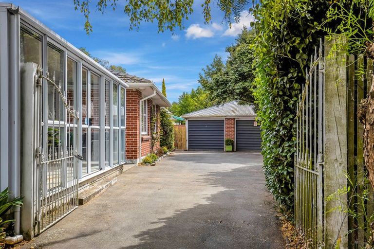 Photo of property in 1 Deepdale Street, Burnside, Christchurch, 8053