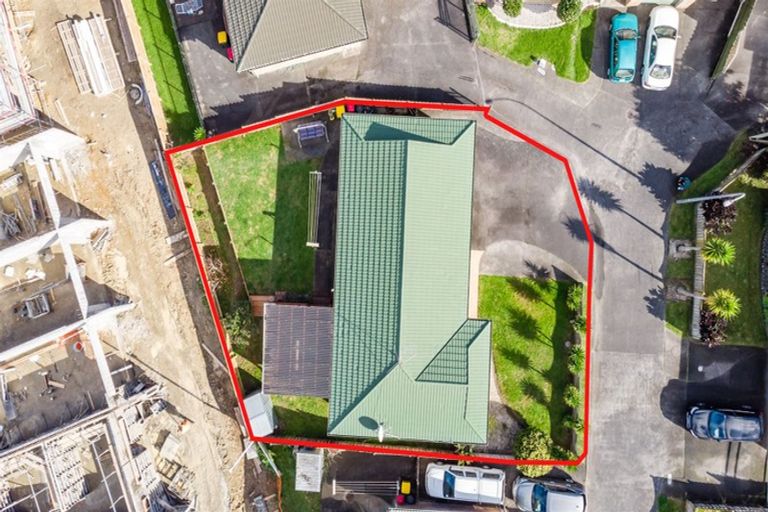 Photo of property in 4 Camberley Court, Manurewa East, Auckland, 2102