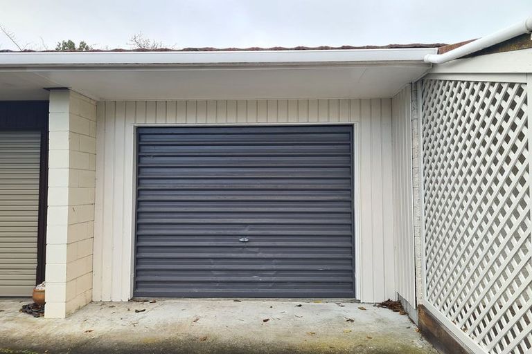 Photo of property in 32 Redwood Grove, Hokowhitu, Palmerston North, 4410