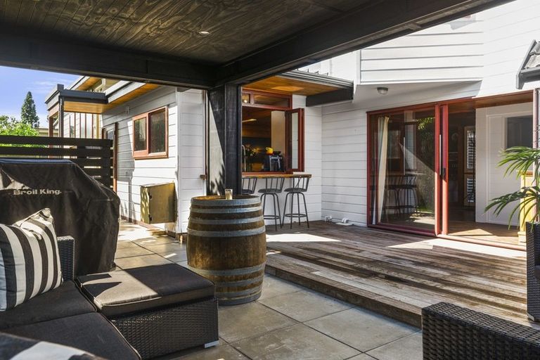 Photo of property in 4a Hilton Road, Lynmore, Rotorua, 3010