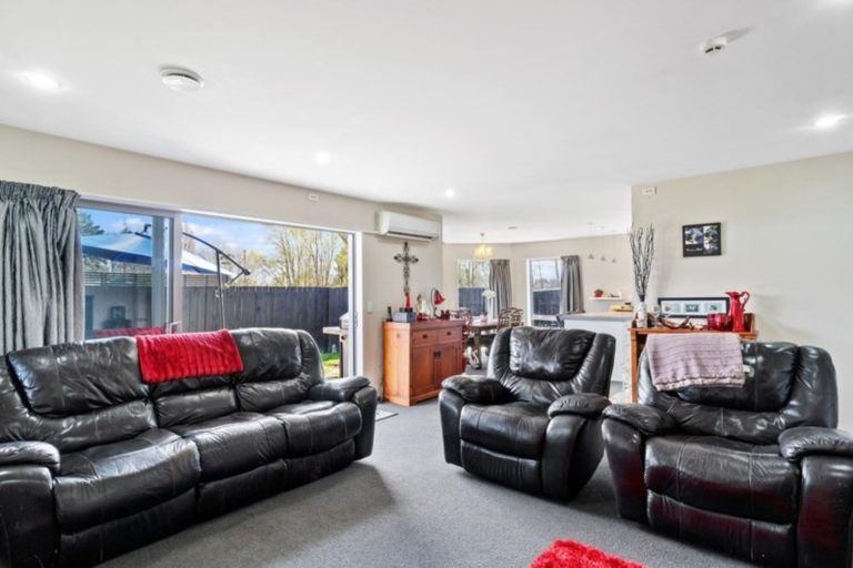 Photo of property in 23 Birchgrove Gardens, Mairehau, Christchurch, 8052