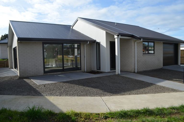 Photo of property in 50 Parau Drive, Bethlehem, Tauranga, 3110