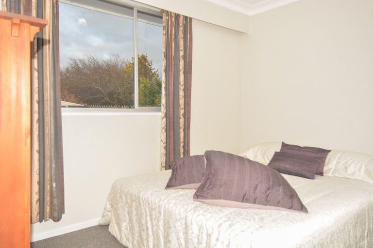Photo of property in 5 Argyle Street, Kew, Invercargill, 9812