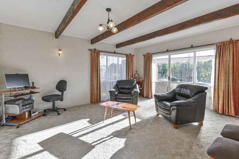 Photo of property in 110 Harlech Street, Mayfair, Hastings, 4122