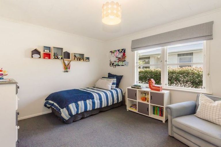 Photo of property in 40 Parata Street, Waikanae, 5036