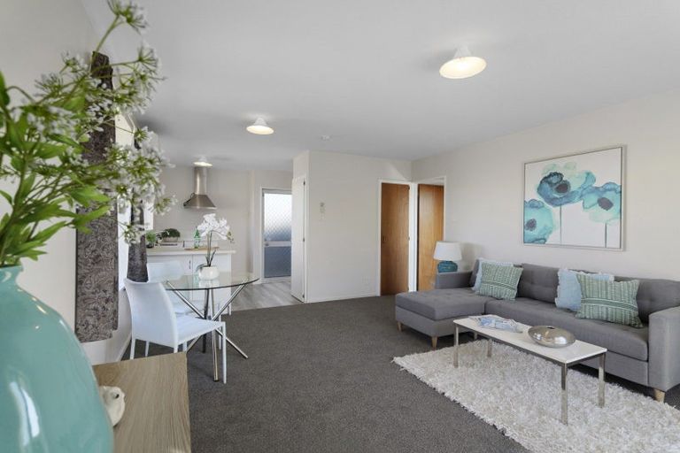 Photo of property in 3/52a Hei Hei Road, Hei Hei, Christchurch, 8042