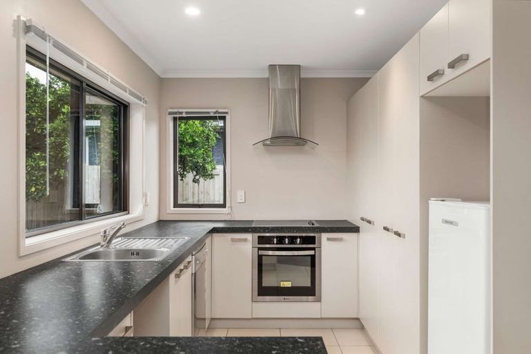 Photo of property in 104b Racecourse Road, Waiuku, 2123