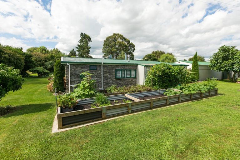Photo of property in 44 Phillips Street, Tikokino, Waipawa, 4273