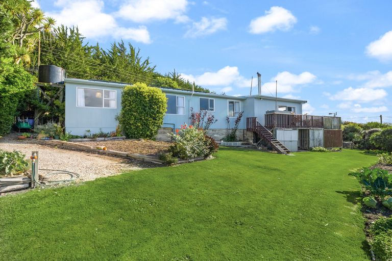 Photo of property in 156 Shag Point Road, Shag Point, Palmerston, 9482