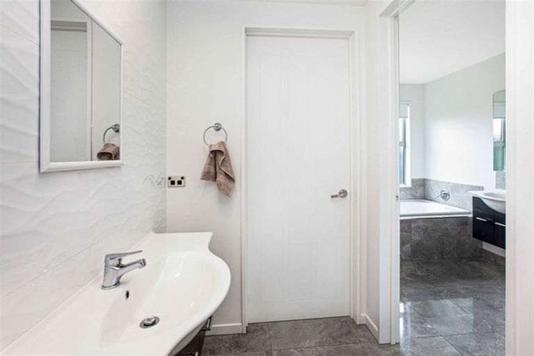 Photo of property in 26 Wakeman Way, Kaiapoi, 7630